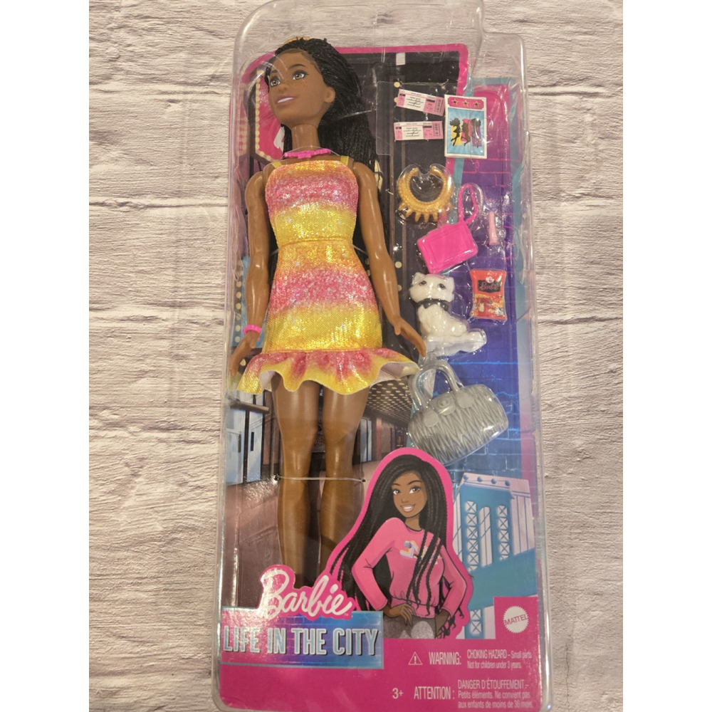 Barbie - Life in the City - Broadway Show "Brooklyn" Doll HGX53, NIB - Picture 1 of 3